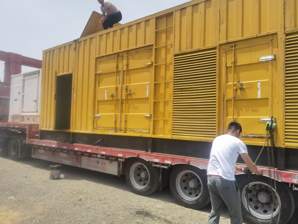 端州发电机出租100KW发电机需要什么规格的电缆线?